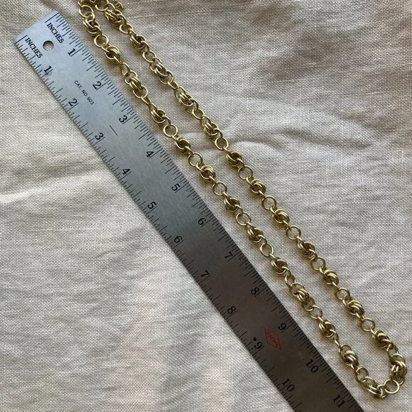 Vintage Etienne Aigner Chunky Gold-Tone Chain Necklace 24" - Picture 4 of 4
